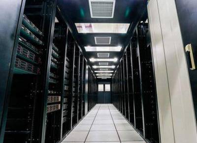 三才共濟(jì)，智創(chuàng)未來 從網(wǎng)絡(luò)信息技術(shù)開發(fā)到年入三百萬(wàn)的創(chuàng)業(yè)傳奇